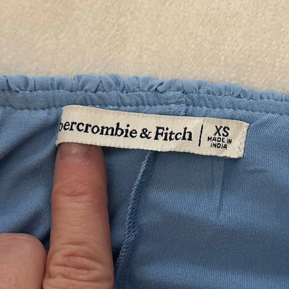 Abercrombie & Fitch Light Blue ruched Ruffled Mini Skirt skort 38077 - Picture 8 of 11